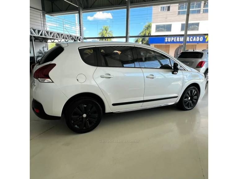PEUGEOT - 3008 - 2014/2015 - Branca - R$ 58.900,00