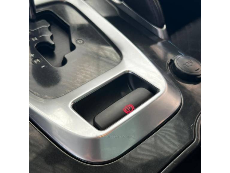 PEUGEOT - 3008 - 2014/2015 - Branca - R$ 58.900,00