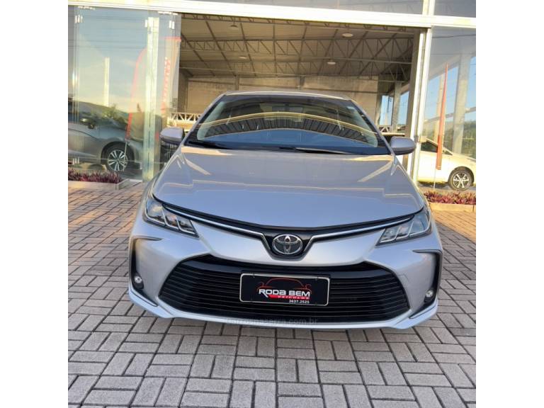 TOYOTA - COROLLA - 2021/2021 - Prata - Sob Consulta