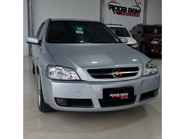 CHEVROLET - ASTRA - 2011/2011 - Prata - Sob Consulta