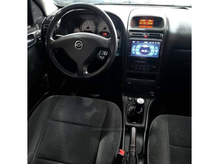 CHEVROLET - ASTRA - 2011/2011 - Prata - Sob Consulta