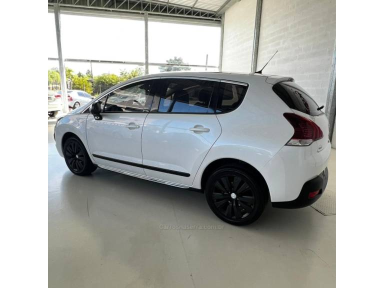 PEUGEOT - 3008 - 2014/2015 - Branca - R$ 58.900,00