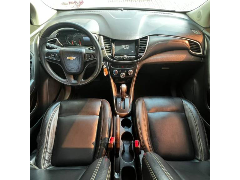 CHEVROLET - TRACKER - 2017/2018 - Prata - Sob Consulta