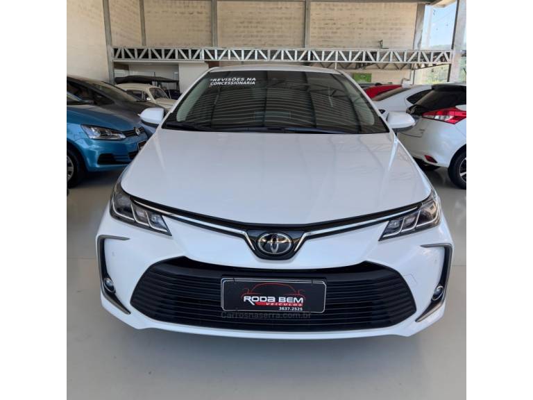 TOYOTA - COROLLA - 2023/2023 - Branca - Sob Consulta